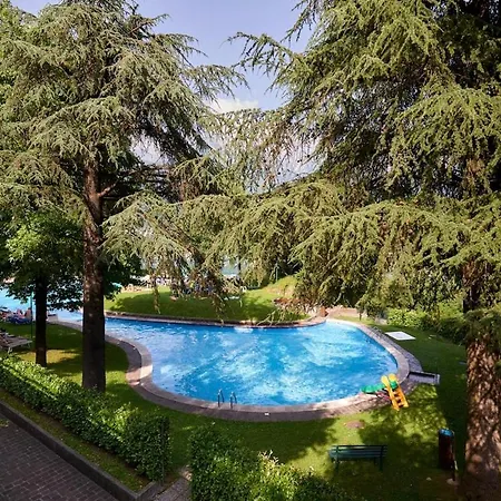 דירה Stella On *